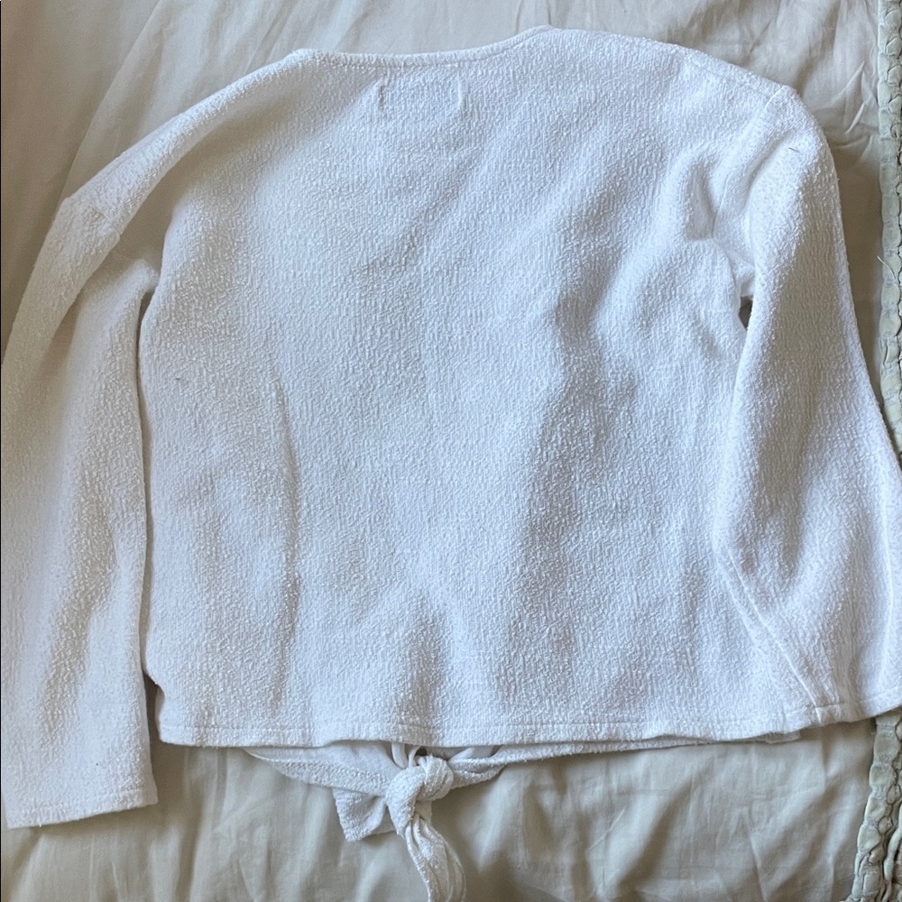 Madewell texture and thread V-Neck Tie-Front Sweater - Picture 3 of 3
